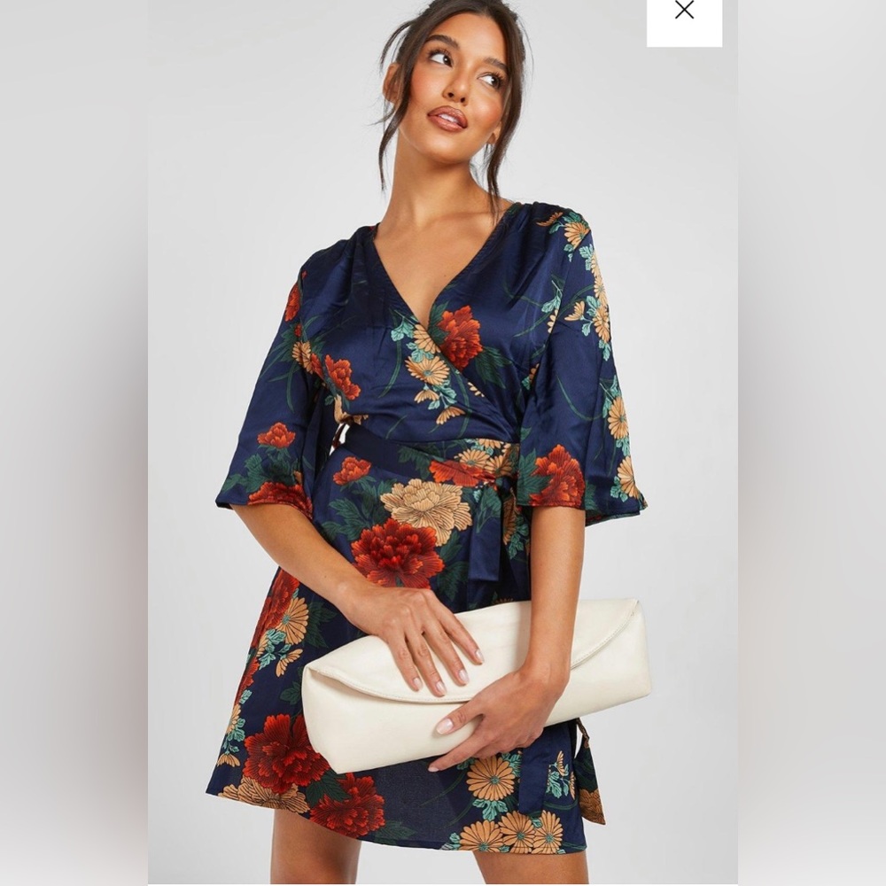 Boohoo Dress